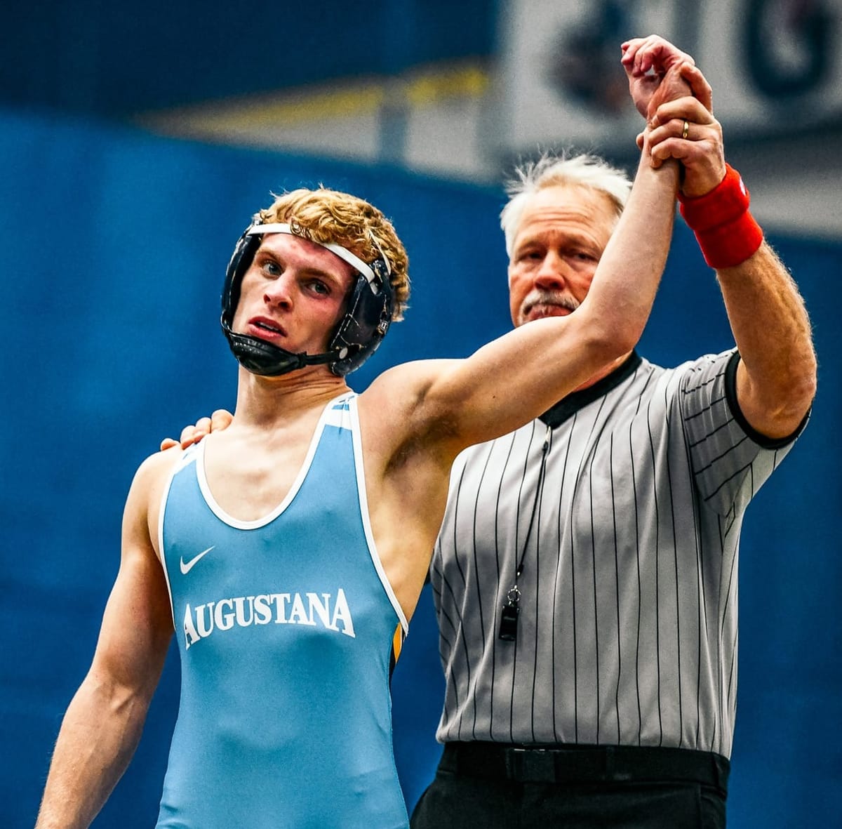 Top-ranked wrestler Rohman leads Augustana's national title pursuit